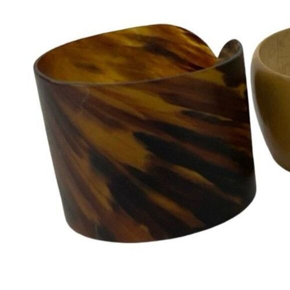 Vintage 70s Chunky Wide Tortise Shelll Acrylic Bangle Bracelet 2in wide - Picture 6 of 7